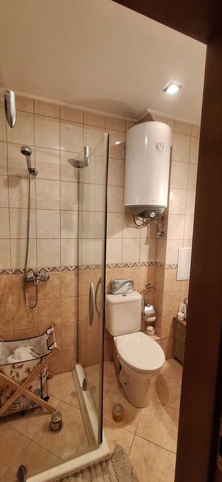 продавам двустаен апартамент в Чайка