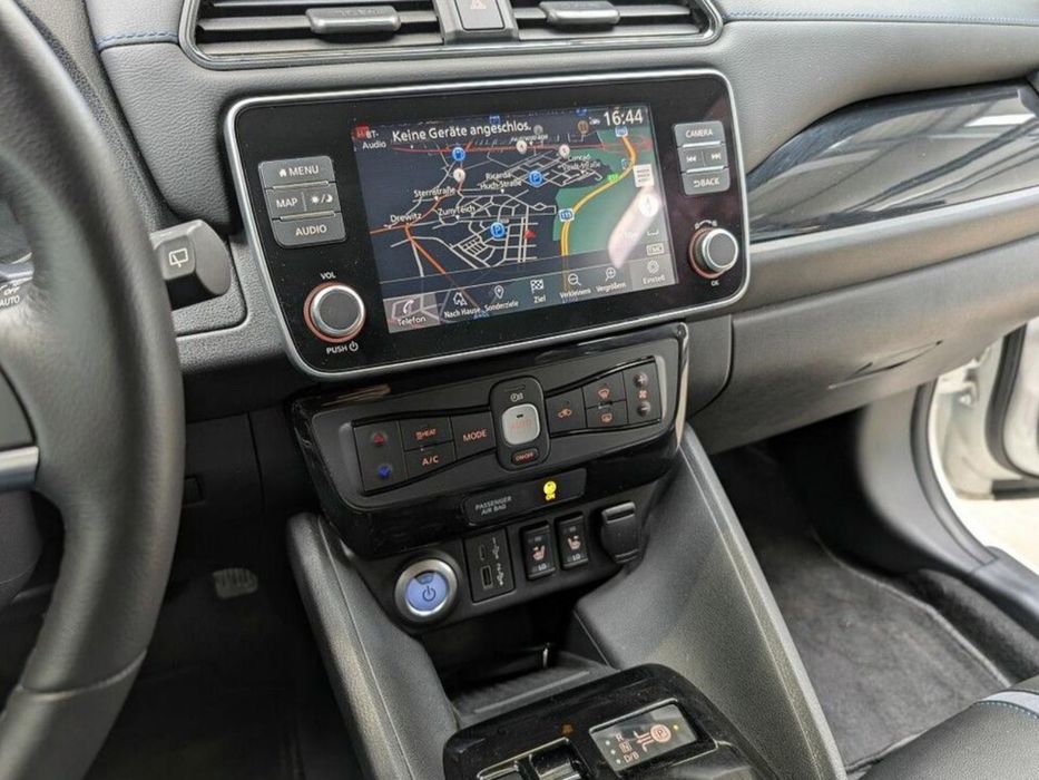 Nissan Leaf e+ Tekna 22420km +360 Kamera +ACC +Bose +62kw