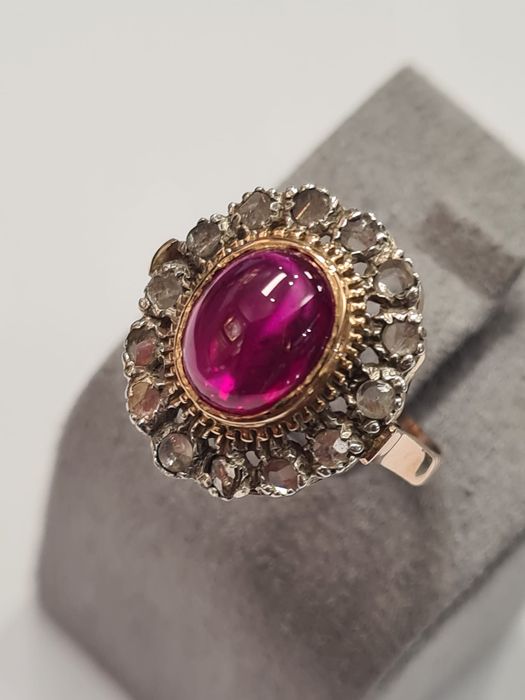 Inel din aur galben si argint 14k, cu rubin si diamante naturale,
