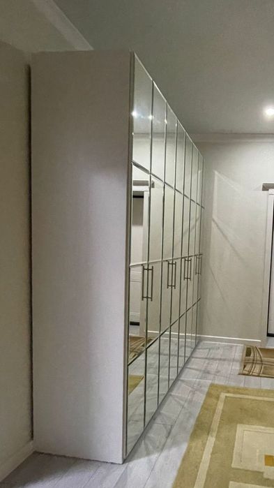 Срочно красивый шкаф