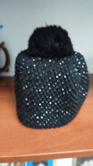 Шапки , шарф зимние