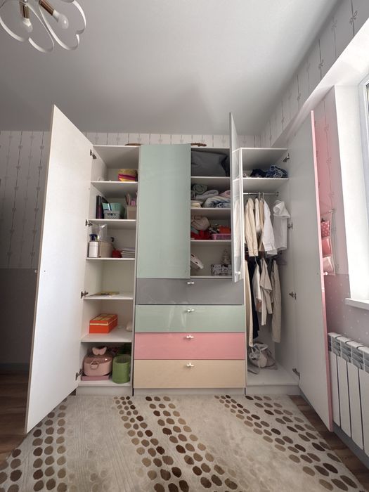 Шкаф шифоньер универсальный