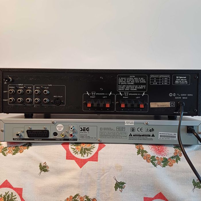 Sistem audio cu 4 boxe