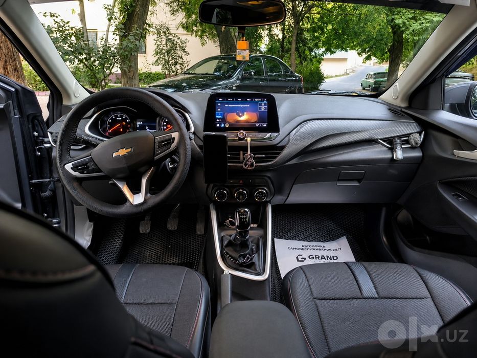 Chevrolet onix 2024