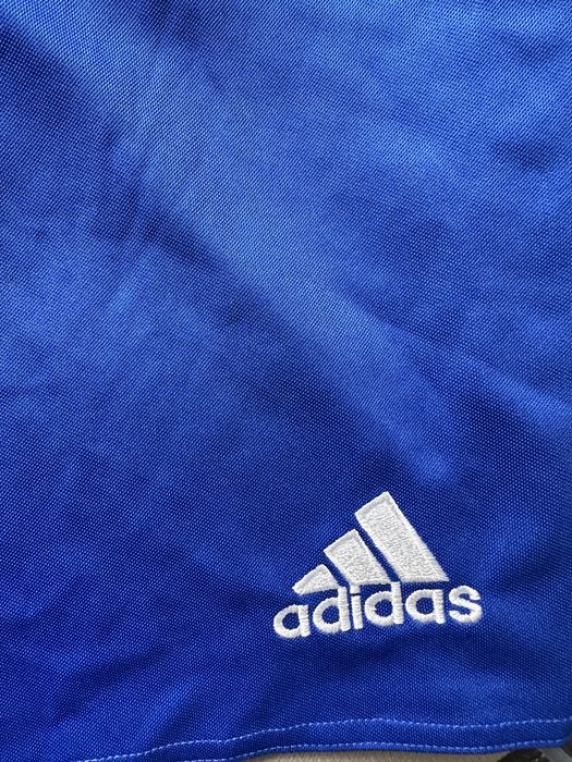 Къси панталони Adidas, Umbro