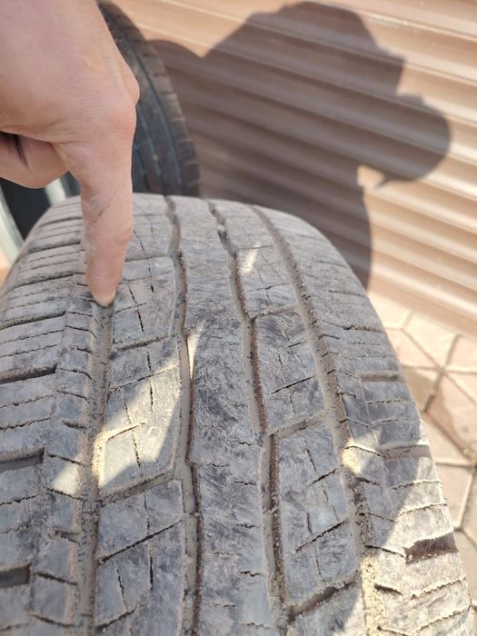 Продам диски и покрышка