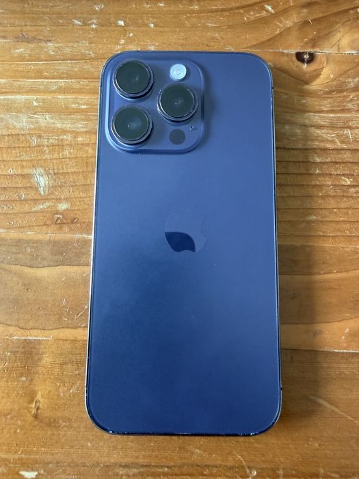 Iphone 14 pro 256 baterie 100%