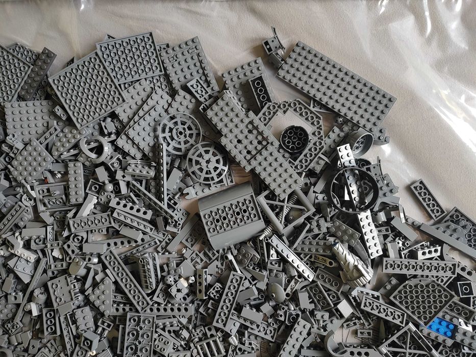 Piese vrac Lego 3 KG (gri, variate)