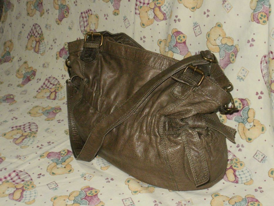 OASIS нова дамска чанта естествена кожа