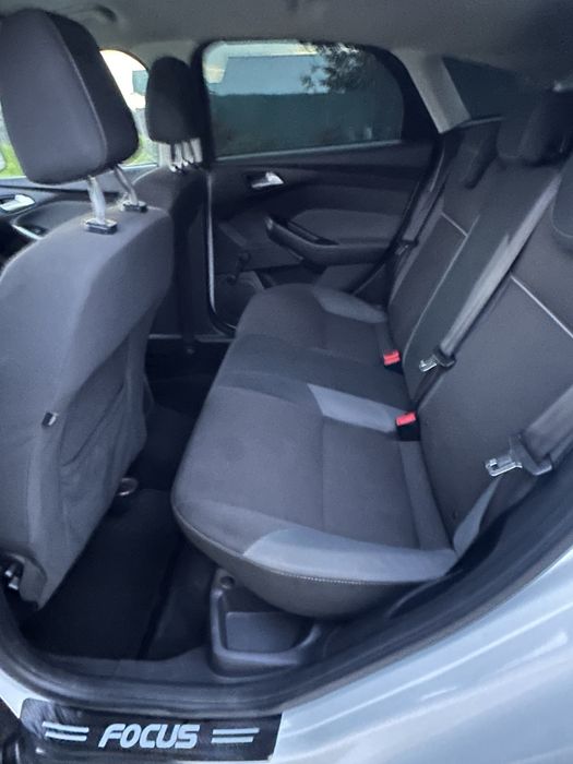 FORD Focus 2014 — imagine 5