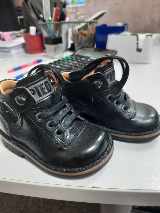 Бебешки ботички размер 20