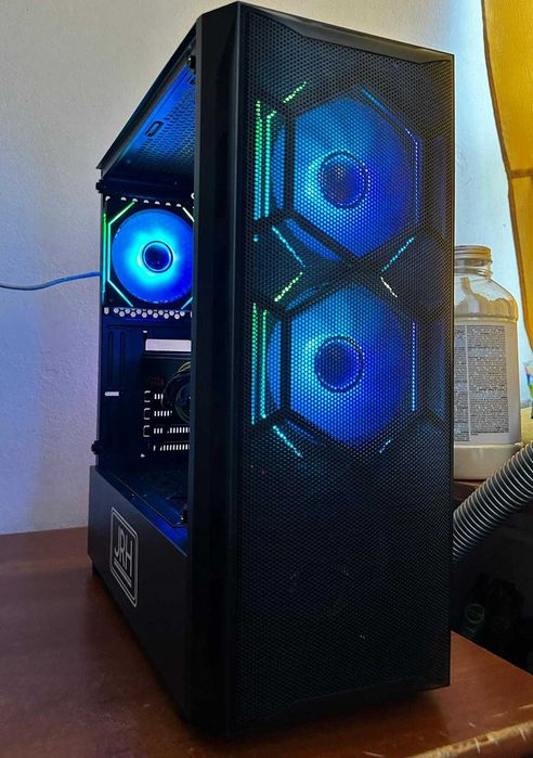 PC Calculator Gaming I7 4790 16GB RAM RX VEGA 56 8GB SSD 256 HDD 2TB