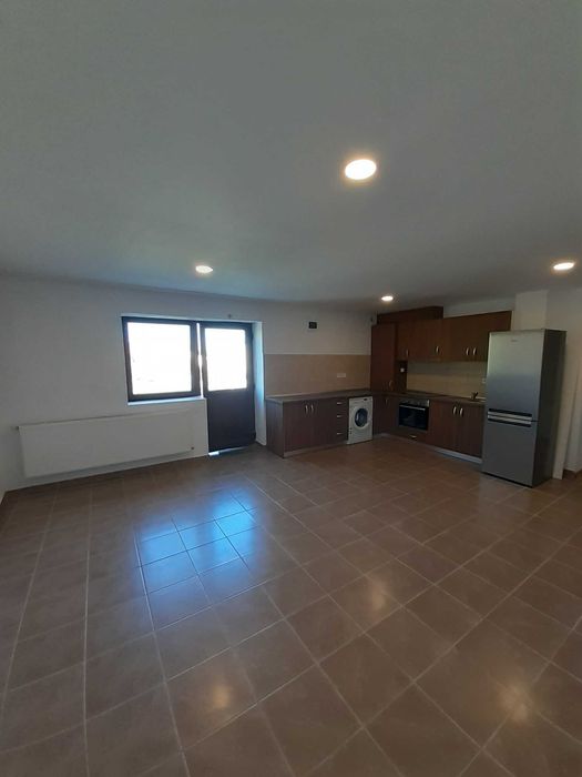 Apartament trei camere de inchiriat, zona exclusivista