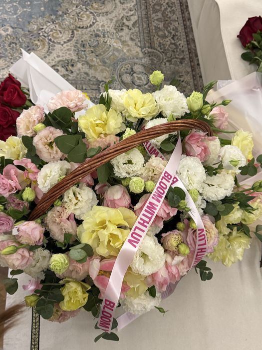 Цветы продаю букет цветов