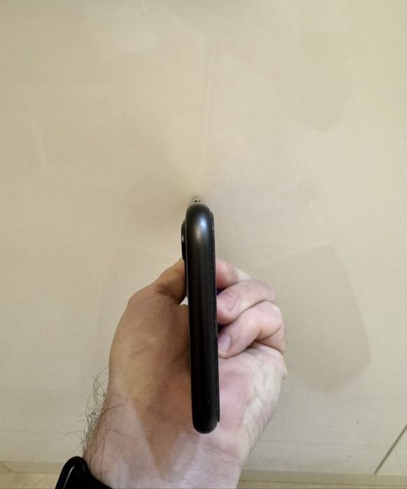 iPhone 11 128GB с гарантией