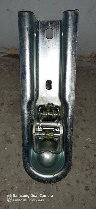 Замок на фаркоп прицепа 750 кг (тип квадрат)