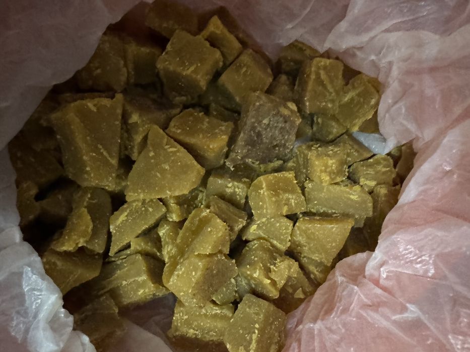 Продам воск натуральный