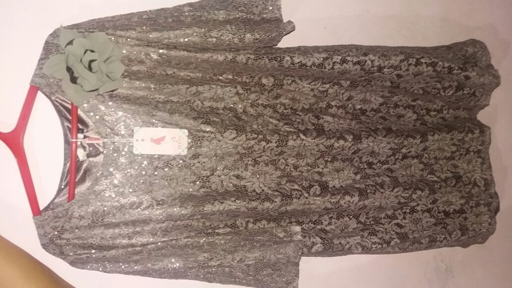 Платье с блеском