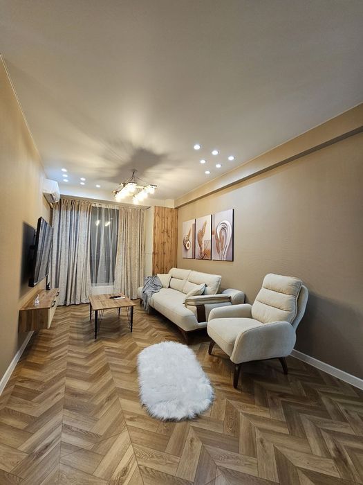 4 Срочна!!! Яккасарайский район Глинкп. 2/13/17 52м²

- Ориентир: 8 ро