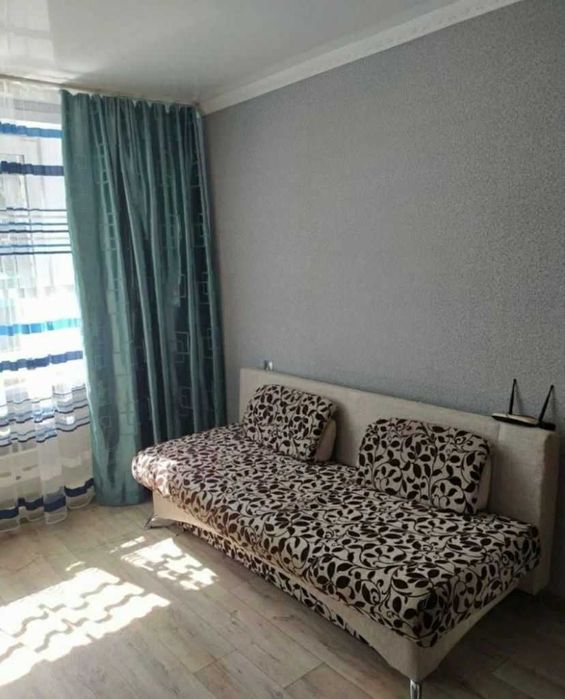 Продам комнату в общежитии с ремонтом. 2 этаж