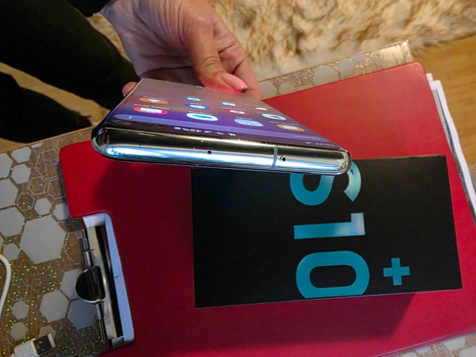 Telefon samsung S10 plus