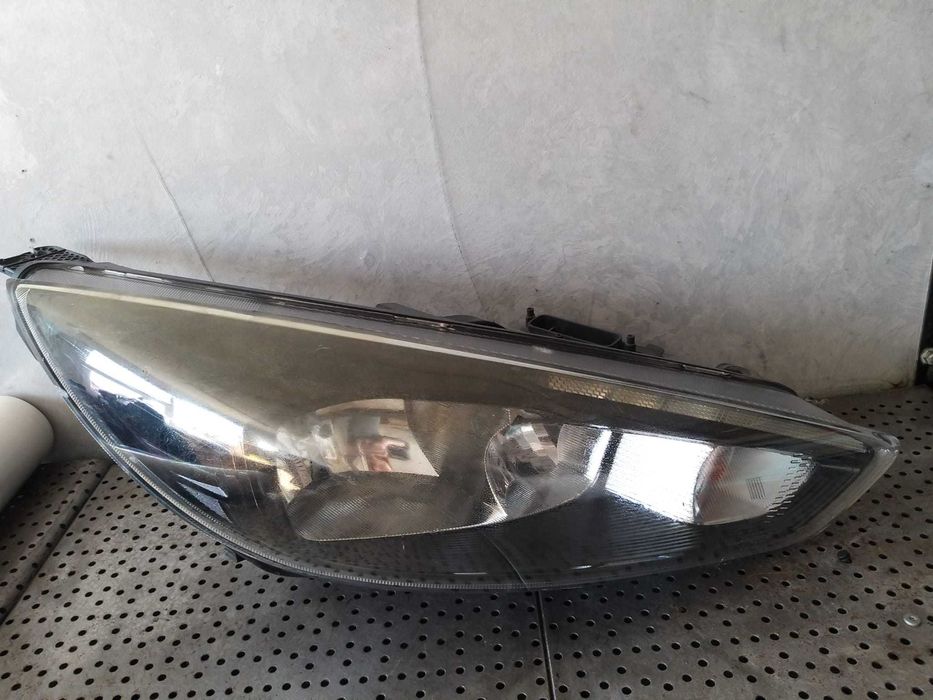 Far dreapta ford focus 3 hatchback facelift f16b13w029gb