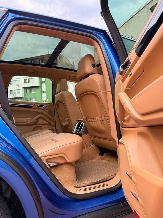 Porsche Cayenne 3.0d // 2013 // Avariat Lovit / Panoramic / Suspensie