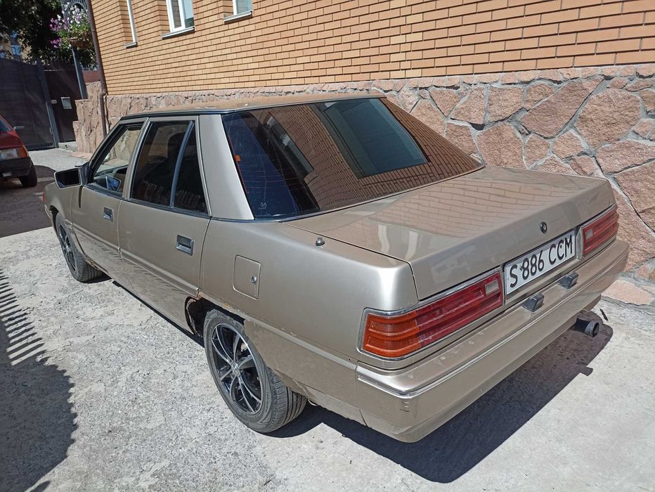 Mitsubishi Galant Продам Митсубиси Галант 1987г