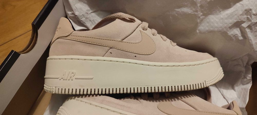 NIKE Air Force 1 Sage Low - бледорозови