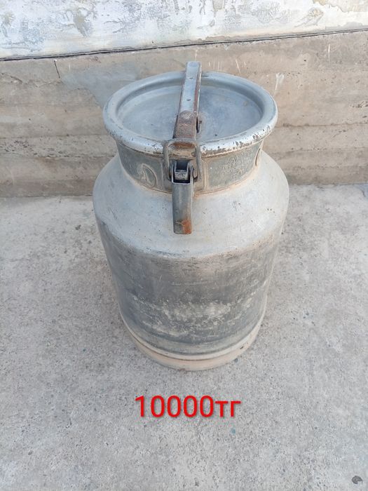 Канистры пластиковые