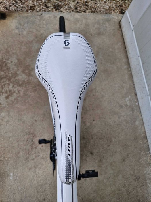 Карбонов Шосеен Велосипед  Scott CR1 Elite Carbon Road Bike