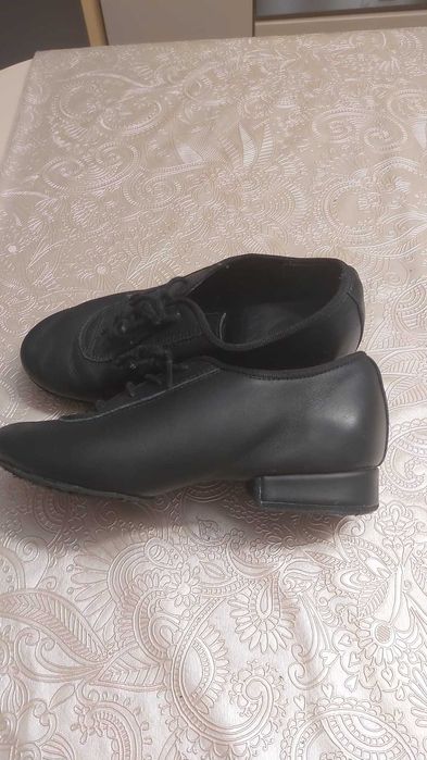 Pantofi baieti dans sportiv latino standard  ca NOI  piele L 19 -20 cm