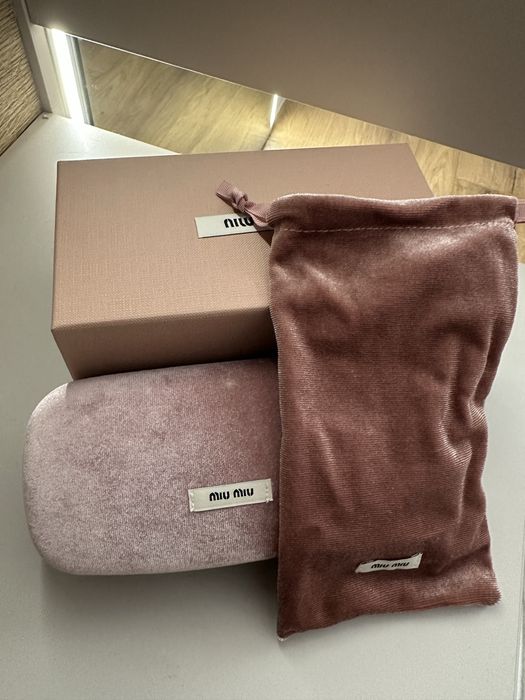 Слънчеви очила Miu Miu