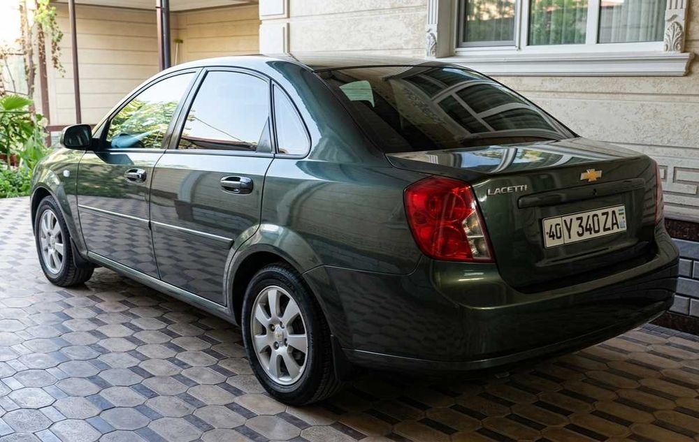 Lacetti 2019 y 3 pozitsiya