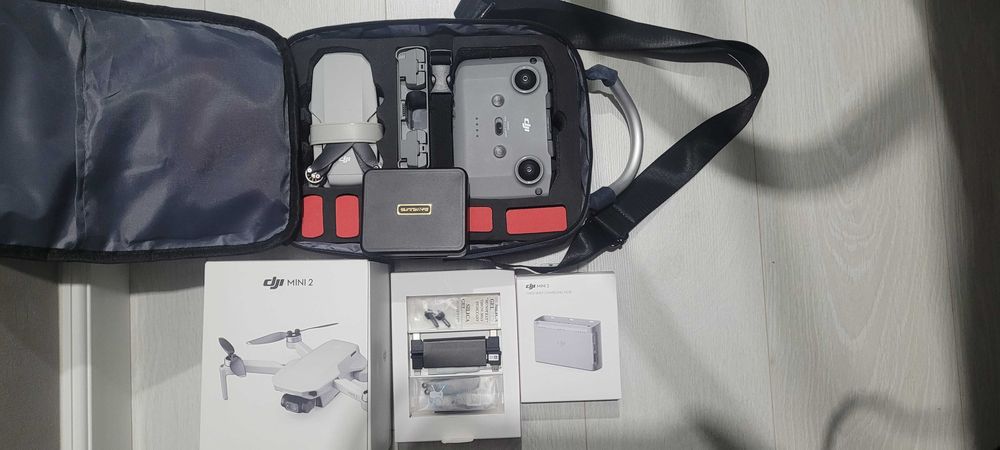 Квадрокоптер DJI Mini 2