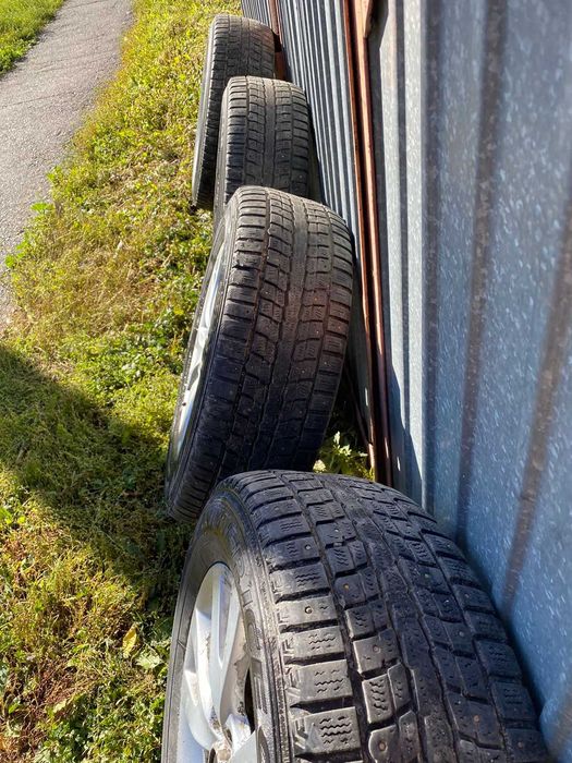 Диски литые р-16 Мазда на зиме