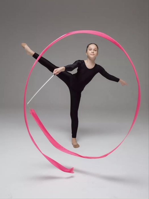 Продаю спортивный комбинезон для танцев и гимнастики