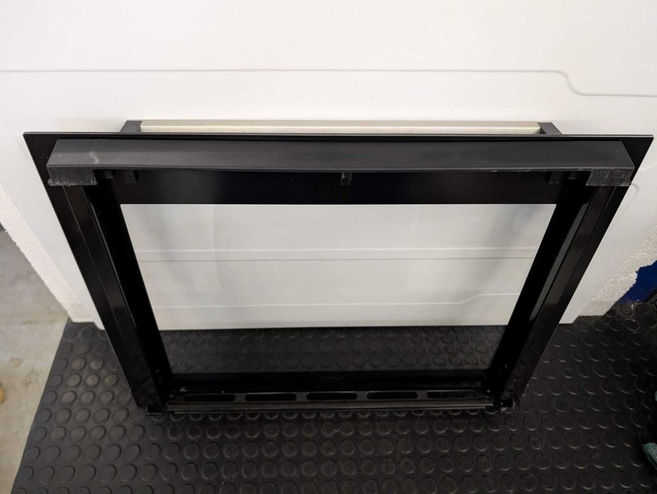 Usa , sticla exterioara cuptor incorporabil Beko 59.5 x 46 cm /H4