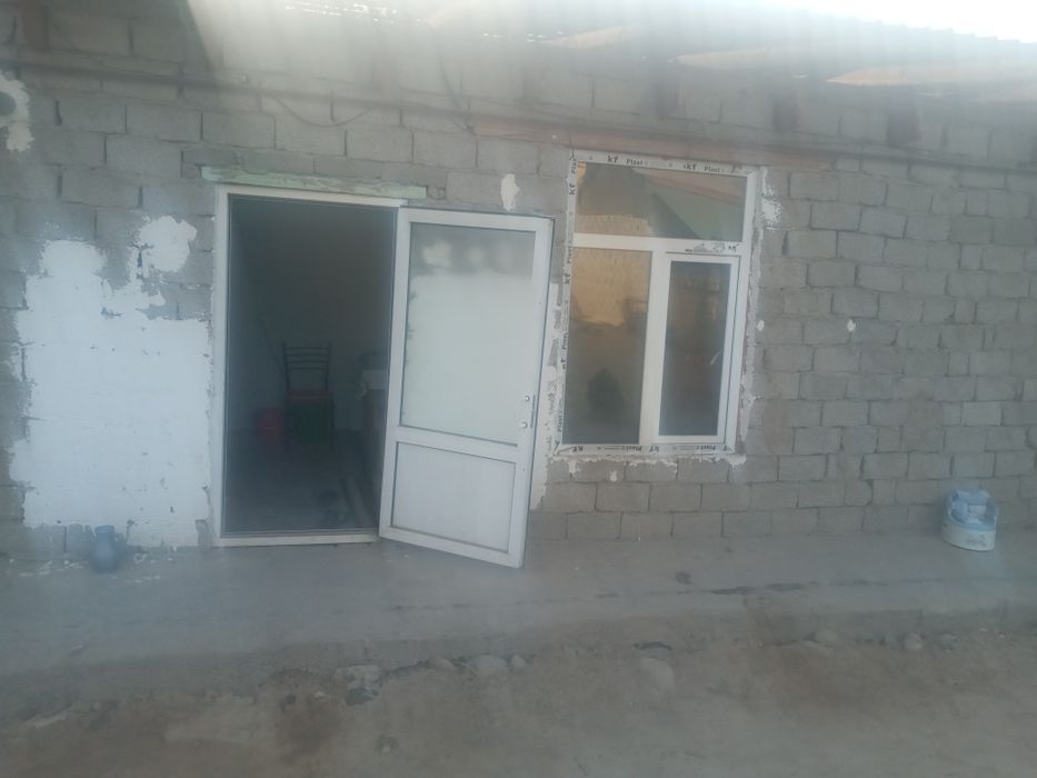 Uy sotiladi srochniy