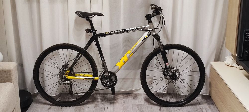 Bicicleta Nakamura XC limited carbon shimano