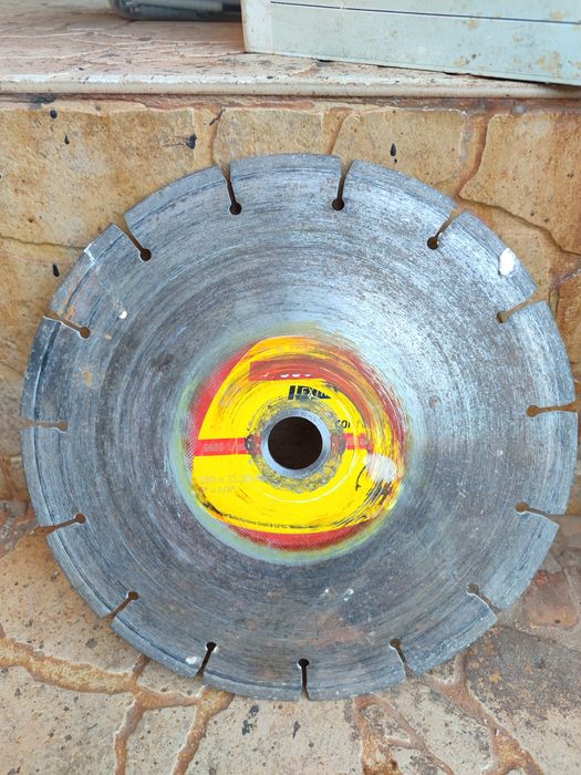 Disc pentru taiat beton Klingspor DT350