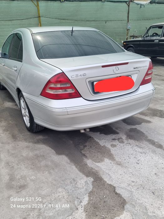 Mercedes benz w203 e240