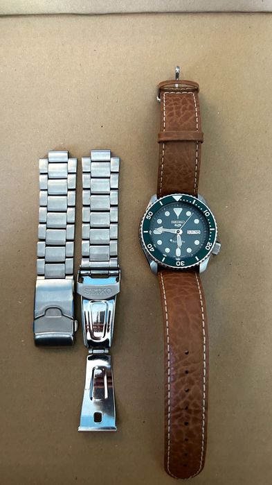 Seiko 5 Sports SRPD61K1 Automatic – Full set – brățară originală + curea piele + cutie