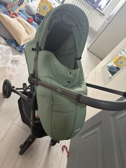 Продам коляку , состояние идеальное