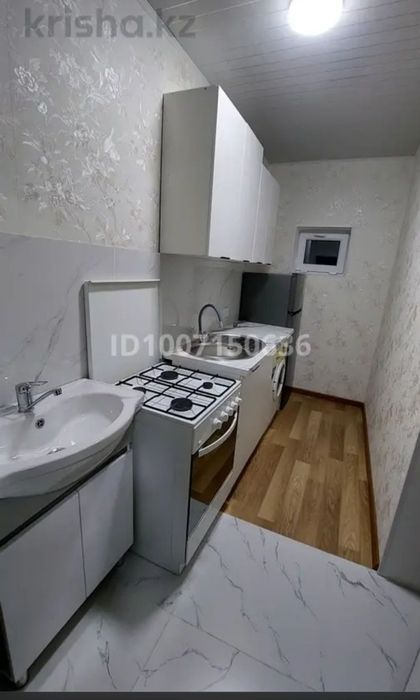 Сдаем комнату
Сдаем свежопостроенную уютную
комнату-кухня со всеми усл