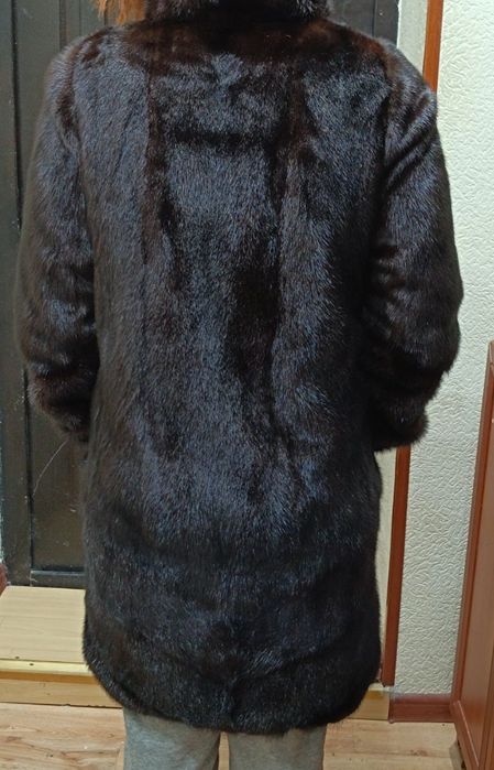 Шуба норковая. надевалась пару раз