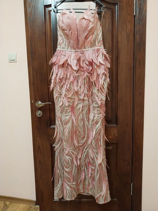 Бална рокля размер М