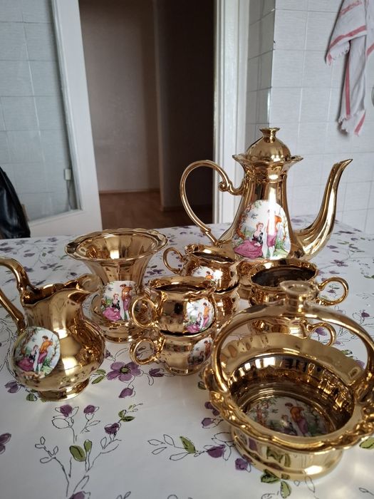 Продам кофейный сервиз