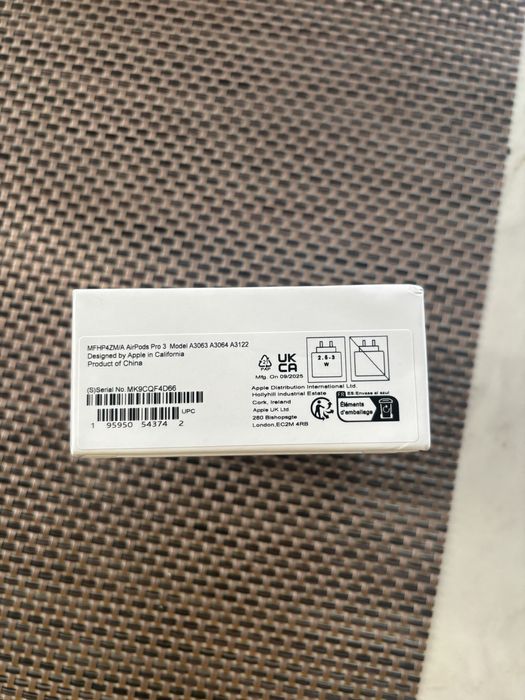 Vând AirPods Pro 3 – originale, noi, sigilate