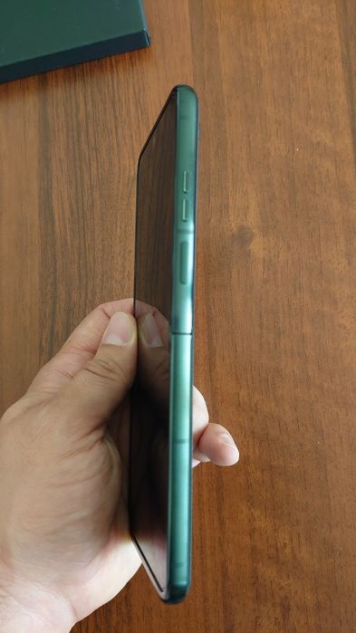 Motorola Razr 60 Ultra 512/16 Scarab Blue